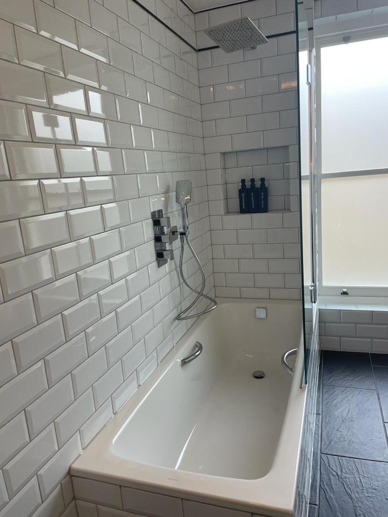 Luxury Apartment In Belsize Park Londyn Zewnętrze zdjęcie